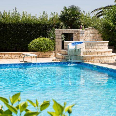 Realizzazione piscine interrate in cemento armato in sicilia e malta ... Costruzione piscina in cemento armato